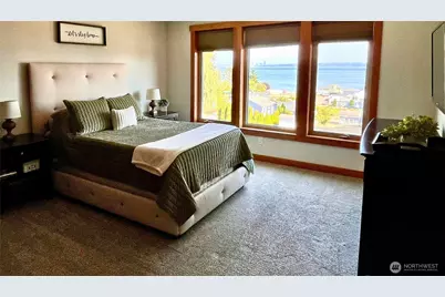 7940 Beach Drive E, Port Orchard, WA 98366 - Photo 21