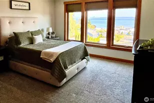 7940 Beach Dr E, Port Orchard, WA 98366 - Photo 21