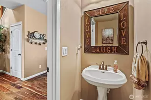 1506 NW 339th St, La Center, WA 98629 - Photo 9