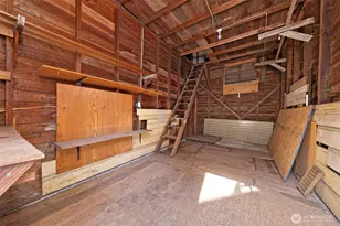 1018 W Cota St, Shelton, WA 98584 - Photo 29