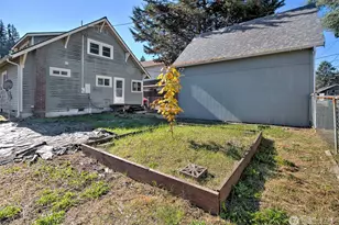 1018 W Cota St, Shelton, WA 98584 - Photo 31