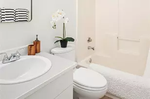 315 27th Ave E, Seattle, WA 98112 - Photo 19