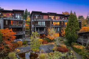 620 NE Vineyard Ln, Winslow, WA 98110 - Photo 3