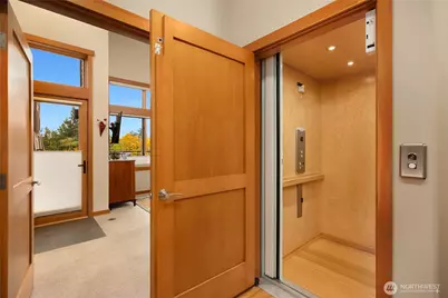 620 NE Vineyard Lane #B302, Winslow, WA 98110 - Photo 23