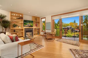 620 NE Vineyard Ln, Winslow, WA 98110 - Photo 9