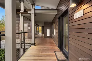 620 NE Vineyard Ln, Winslow, WA 98110 - Photo 5