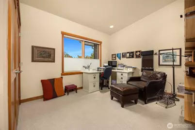 620 NE Vineyard Lane #B302, Winslow, WA 98110 - Photo 33