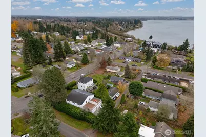 1301 Mitchell Avenue, Blaine, WA 98230 - Photo 1