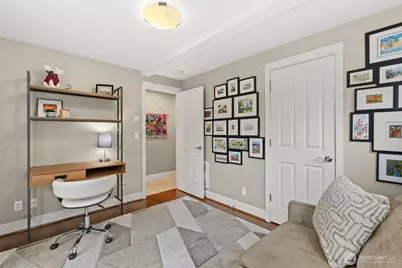 4535 NE 55th Street, Seattle, WA 98105 - Photo 3