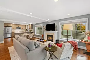 4535 NE 55th St, Seattle, WA 98105 - Photo 9