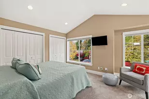 4535 NE 55th St, Seattle, WA 98105 - Photo 9