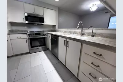 1735 W Sunn Fjord Lane #I-104, Bremerton, WA 98312 - Photo 5