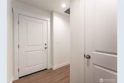 2340 2nd Street SE, East Wenatchee, WA 98802 - Photo 5