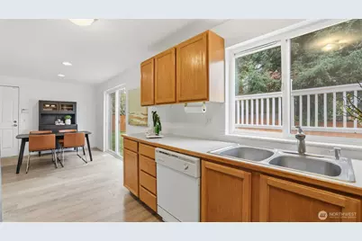 2609 SW Holden Street, Seattle, WA 98126 - Photo 13