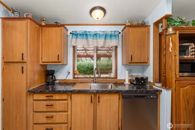 864 Hart Street, Grayland, WA 98547 - Photo 17