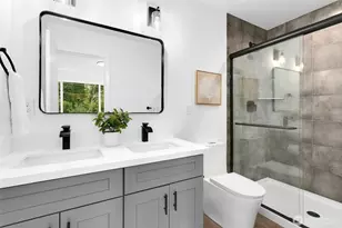 12107 E Gibson Rd, Everett, WA 98204 - Photo 25