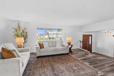 807 Wayne Drive, Centralia, WA 98531 - Photo 5