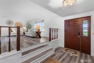 807 Wayne Dr, Centralia, WA 98531 - Photo 3