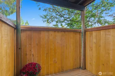 8621 25th Avenue SW #B, Seattle, WA 98106 - Photo 5