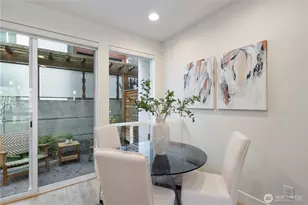 2212 Franklin Ave E, Seattle, WA 98102 - Photo 7