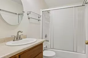 831 E 56th St, Tacoma, WA 98404 - Photo 21