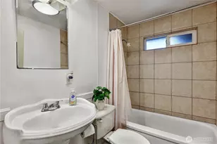 3906 S Morgan St, Seattle, WA 98118 - Photo 9