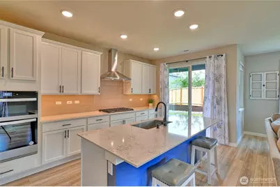 8529 52nd Street NE, Marysville, WA 98270 - Photo 7