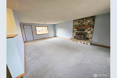 319 Oak Street, Omak, WA 98841 - Photo 3