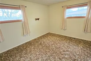 319 Oak St, Omak, WA 98841 - Photo 25