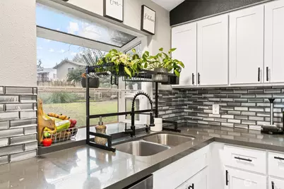 2811 SW 337th St, Federal Way, WA 98023 - Photo 11