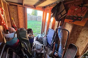 2213 Laurel St, Port Angeles, WA 98362 - Photo 17