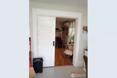 214 W 1st Street, Aberdeen, WA 98520 - Photo 11