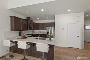 920 E Old Ranch Rd, Allyn, WA 98524 - Photo 7