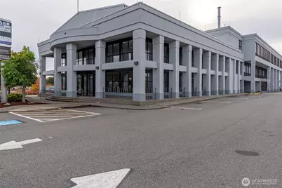 275 SE Pioneer Way #100, Oak Harbor, WA 98277 - Photo 3