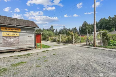 10824 Madrona Drive, Anderson Island, WA 98303 - Photo 13