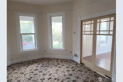 719 Caroline St, Port Angeles, WA 98362 - Photo 13