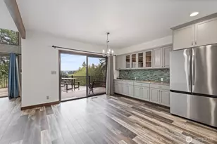 1048 12th Ave, Fox Island, WA 98333 - Photo 9