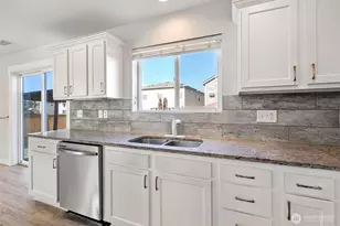 9547 187th St Ct E, Puyallup, WA 98375 - Photo 7