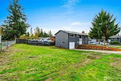12703 SE 163rd St, Renton, WA 98058 - Photo 3