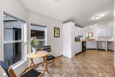 1625 Main Street #11, Ferndale, WA 98248 - Photo 5