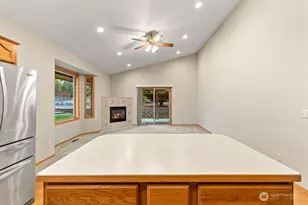 537 Chrisand Ln, Wenatchee, WA 98801 - Photo 7