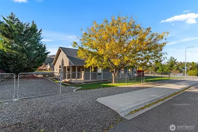 537 Chrisand Lane, Wenatchee, WA 98801 - Photo 7