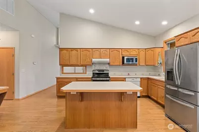 537 Chrisand Lane, Wenatchee, WA 98801 - Photo 3