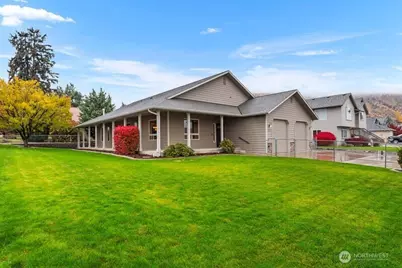 537 Chrisand Lane, Wenatchee, WA 98801 - Photo 1