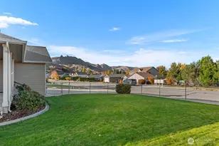537 Chrisand Ln, Wenatchee, WA 98801 - Photo 37