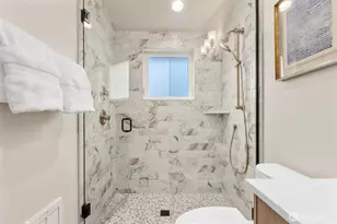 3404 33rd Ave W, Seattle, WA 98199 - Photo 23