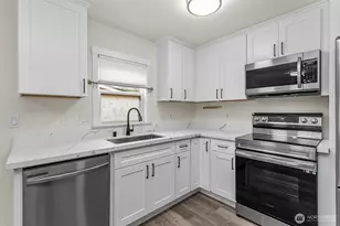 4512 S 3rd Ave, Everett, WA 98203 - Photo 17