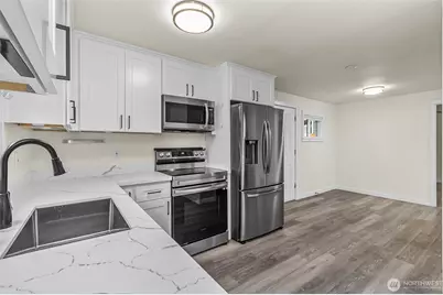 4512 S 3rd Avenue #C, Everett, WA 98203 - Photo 15