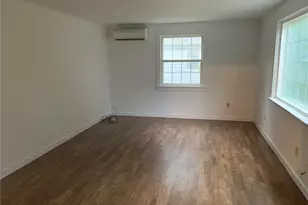 12811 10th Ave S, Burien, WA 98168 - Photo 5