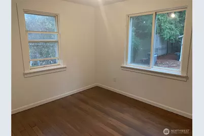 12811 10th Avenue S, Burien, WA 98168 - Photo 13